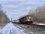 CSX 833 on I008